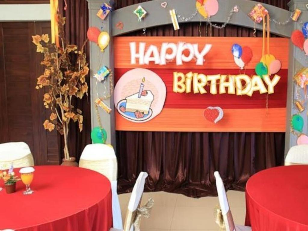 Maesa Hotel Ponorogo Eksteriør billede